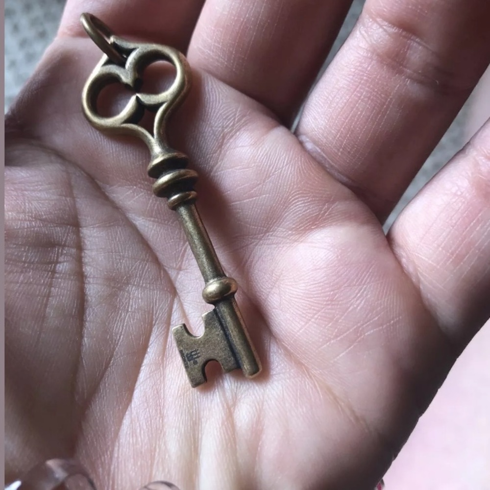 James Avery Key Pendant/Charm